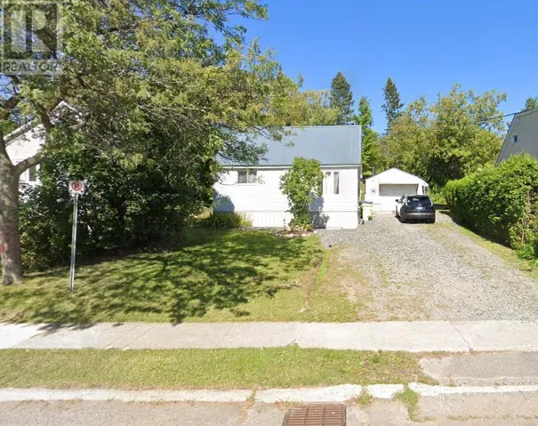 72 Elliott RD, Sault Ste. Marie, Ontario P6C2Z4