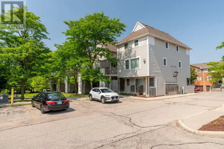 55 - 461 BEECHWOOD PLACE, Waterloo, Ontario N2T2N8