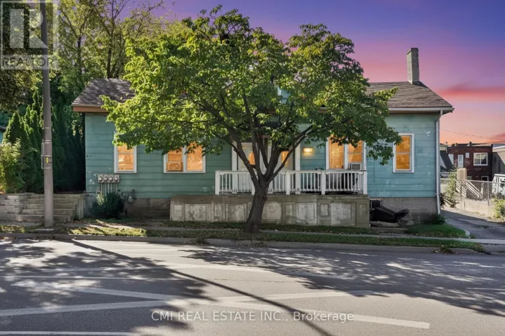 219 DALHOUSIE STREET, Brantford, Ontario N3S3T8