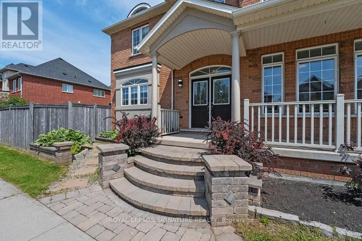 30 OAKRUN STREET, Hamilton (Winona Park), Ontario L8E6E7