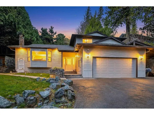10055 KENSWOOD DRIVE, Little Mountain, Chilliwack, British Columbia V2P7N6
