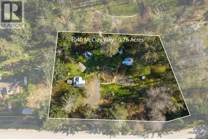1040 McClay Way, Gabriola Island, British Columbia V0R1X3