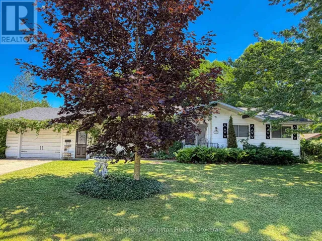 121 EDWARD STREET, Saugeen Shores, Ontario N0H2L0