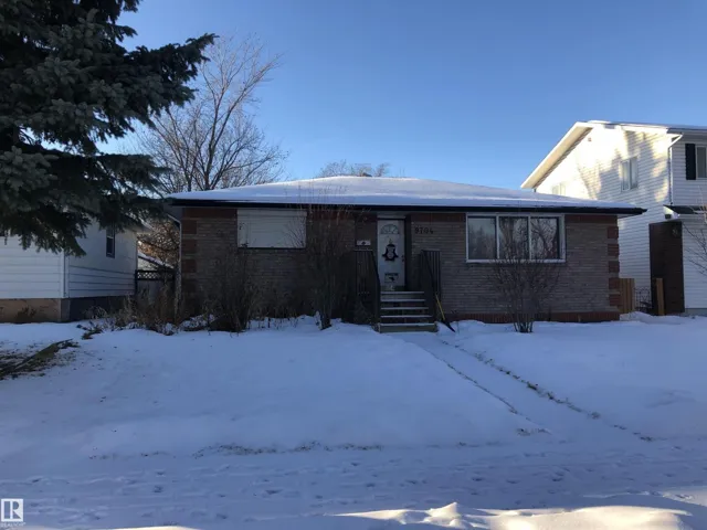 9704 76 ST NW, Edmonton, Alberta T6C2K9