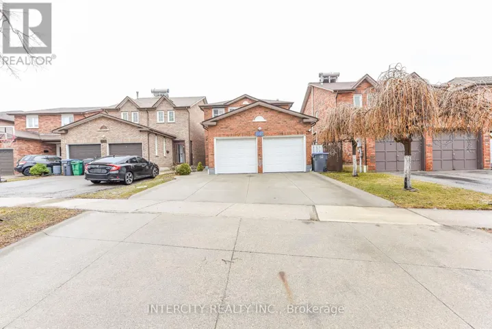 7140 DALEWOOD DRIVE, Mississauga (Malton), Ontario L4T4E9