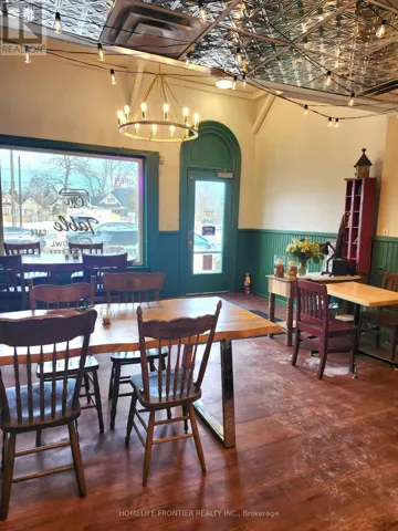 163 MAIN STREET NW, Lucan Biddulph (Lucan), Ontario N0M2J0