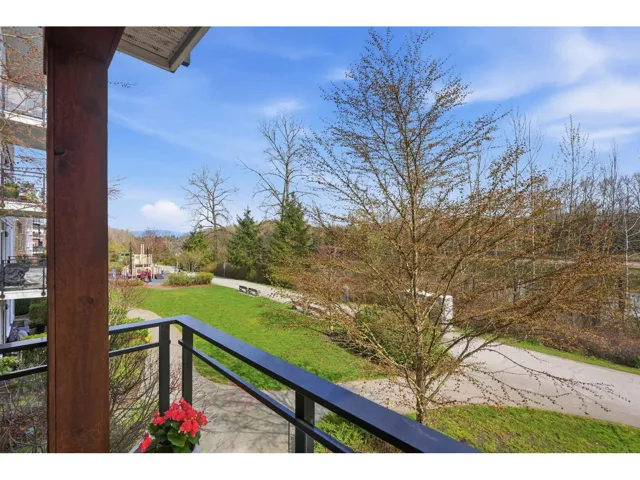 207 23285 BILLY BROWN ROAD, Langley, British Columbia V1M0C8