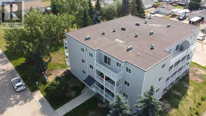 102, 5418 52 Street, Camrose, Alberta T4V4A6