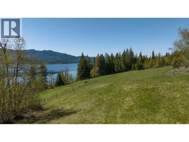 Lot 11 Lonneke Trail, Anglemont, British Columbia V0E1M8