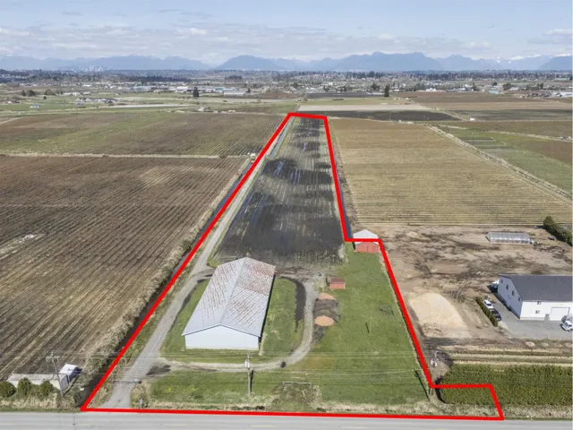 16429 40 AVENUE, Surrey, British Columbia V3Z1E5