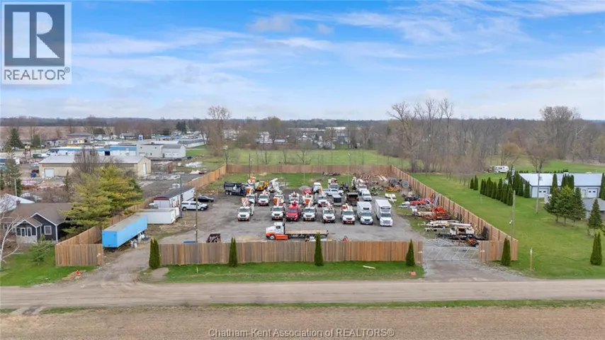 23211 Walker ROAD, Chatham, Ontario N7L5R3