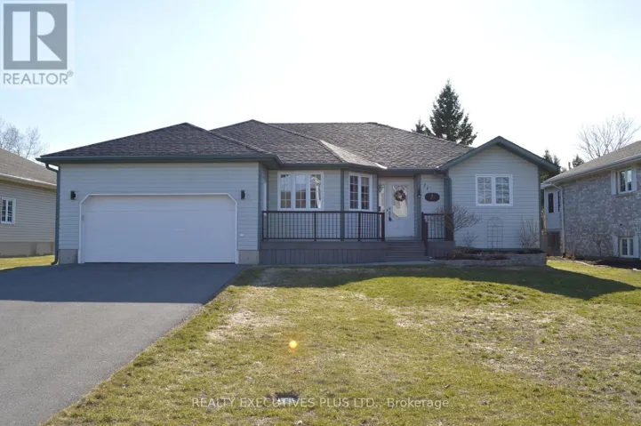 11 GROVE STREET, South Dundas, Ontario K0E1K0