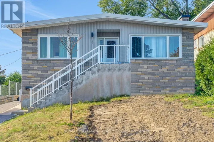 269 MICHEL CIRCLE, Ottawa, Ontario K1L7P4