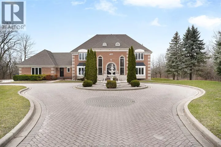 7566 HOWARD AVENUE, Amherstburg, Ontario N0R1J0