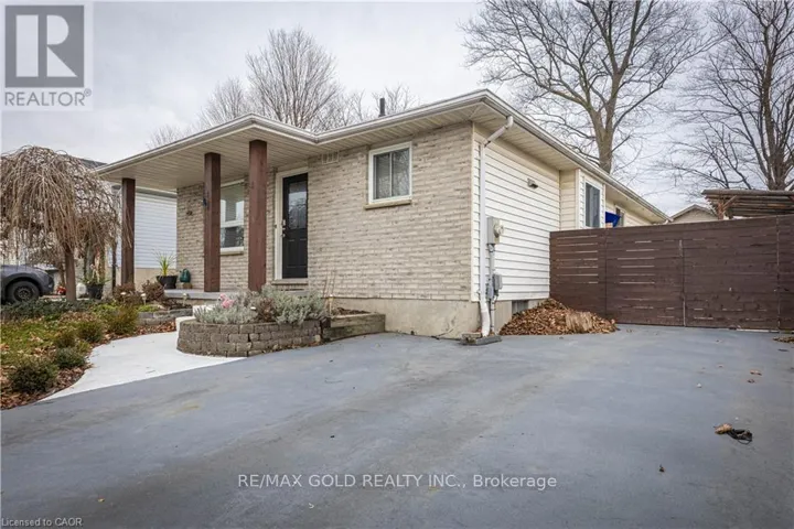 82 SADDY AVENUE, London East (East I), Ontario N5V4E4