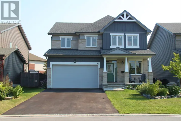 92 MORRIS STREET E, Carleton Place, Ontario K7C0H1