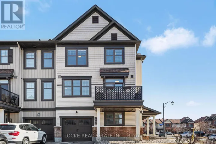 301 CITRINE STREET, Ottawa, Ontario K4A0T7