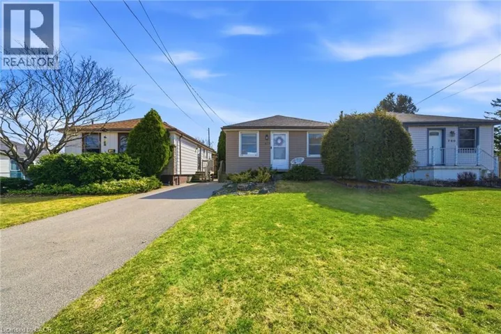 752 NINTH Avenue, Hamilton, Ontario L8T2A6