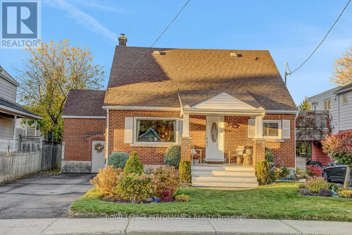 103 GLYNN AVENUE, Ottawa, Ontario K1K1S7