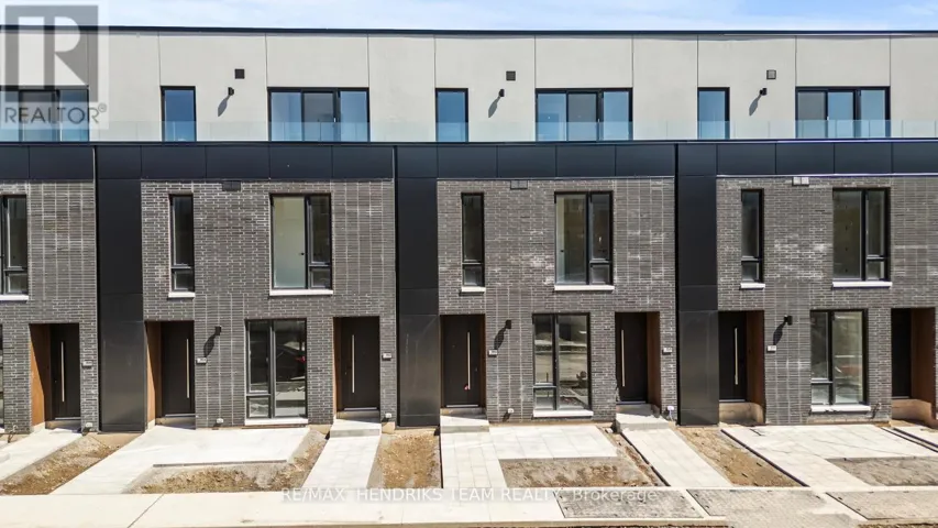 160 EVERETT COMMON, St. Catharines (Oakdale), Ontario L2P0G7