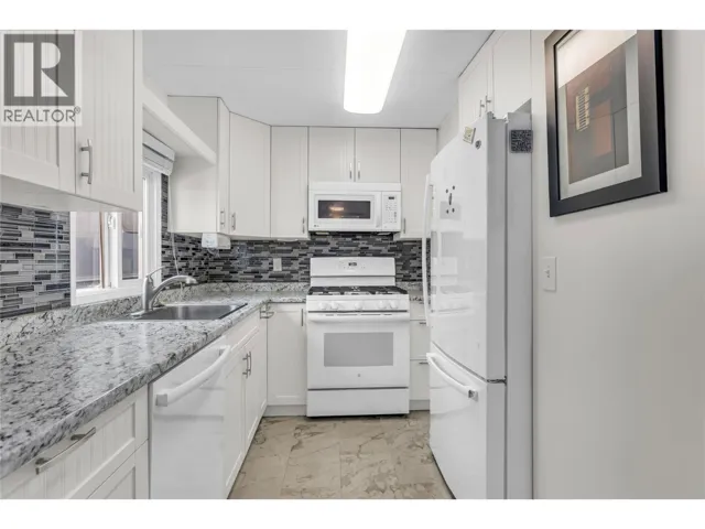 1133 Findlay Road Unit# 111, Kelowna, British Columbia V1X5A9