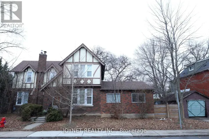 78 NORTH OVAL, Hamilton (Westdale), Ontario L8S3Y8