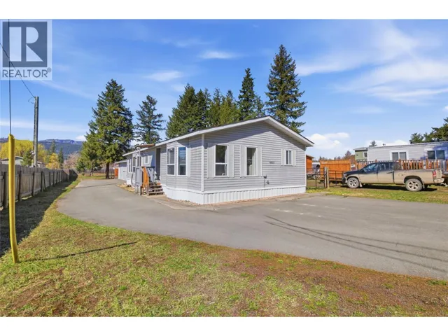 4633 SPRUCE Crescent, Barriere, British Columbia V1E1E0