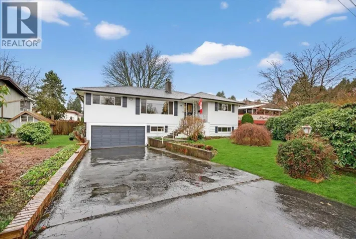 812 GROVER AVENUE, Coquitlam, British Columbia V3J3C8
