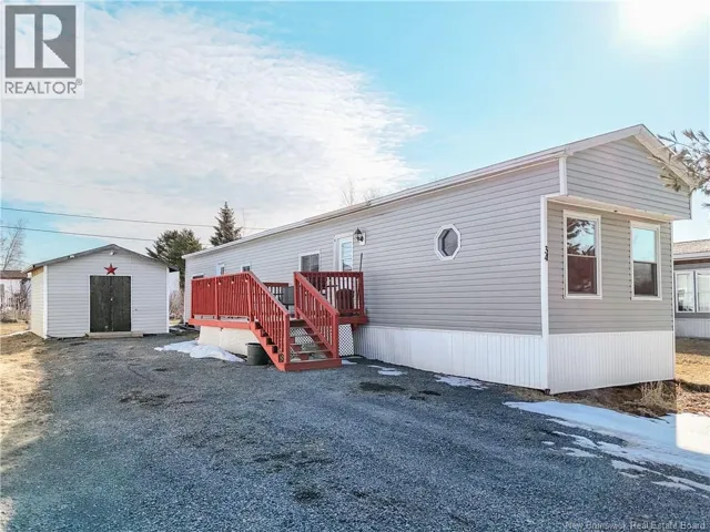 34 Elmdale Crescent, Fredericton, New Brunswick E3B6R1