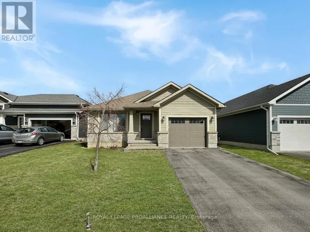 8 TESSA BOULEVARD, Belleville (Belleville Ward), Ontario K8N4Z5