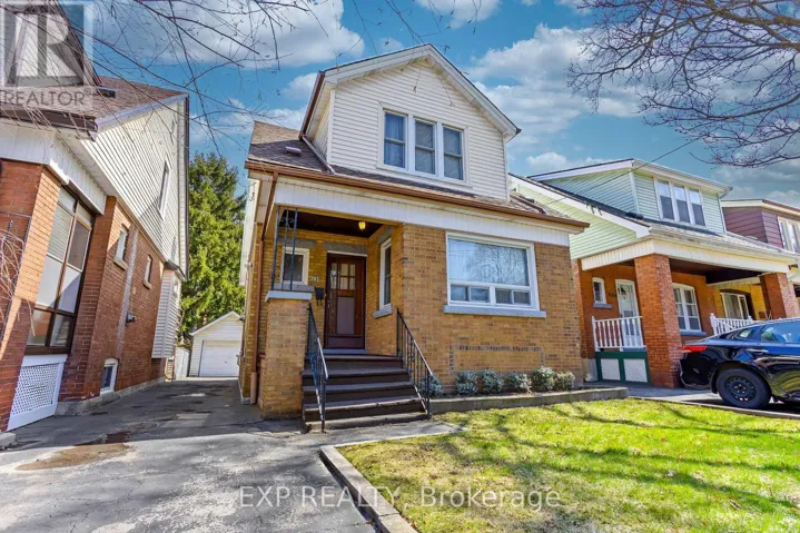 203 BALMORAL AVENUE S, Hamilton (Delta), Ontario L8M3K5
