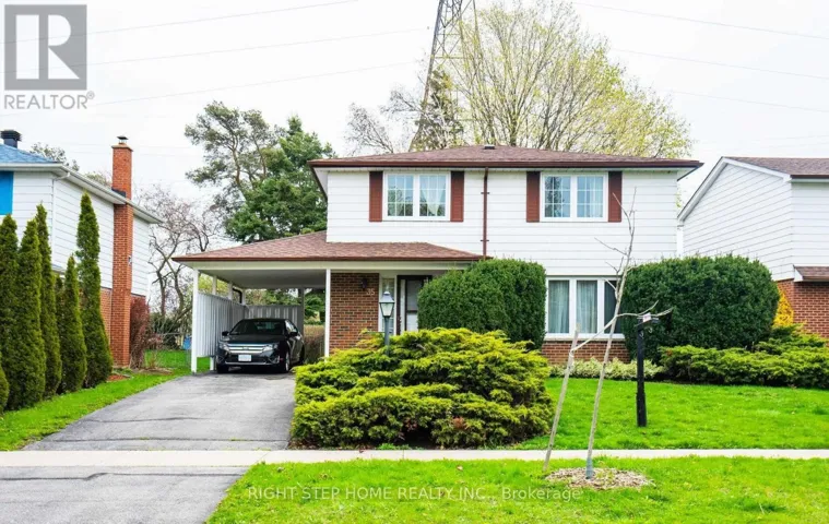 35 DOLLY VARDEN BOULEVARD, Toronto (Woburn), Ontario M1H2K2