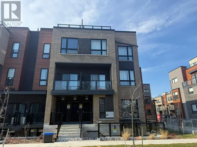 4 - 24 LYTHAM GREEN CIRCLE, Newmarket (Glenway Estates), Ontario L3Y0H4