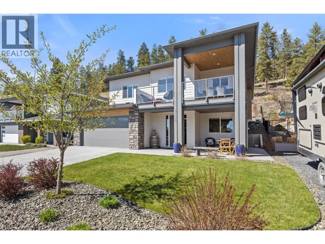 2598 Crown Crest Drive, West Kelowna, British Columbia V4T3N3