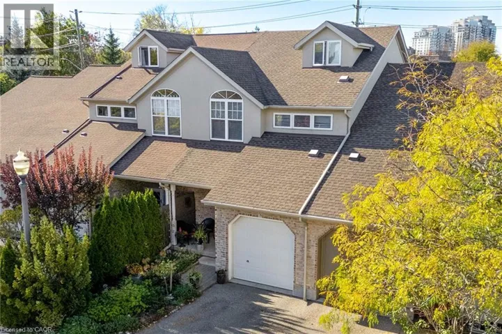 36 FULLERTON Street, Waterloo, Ontario N2L6L4