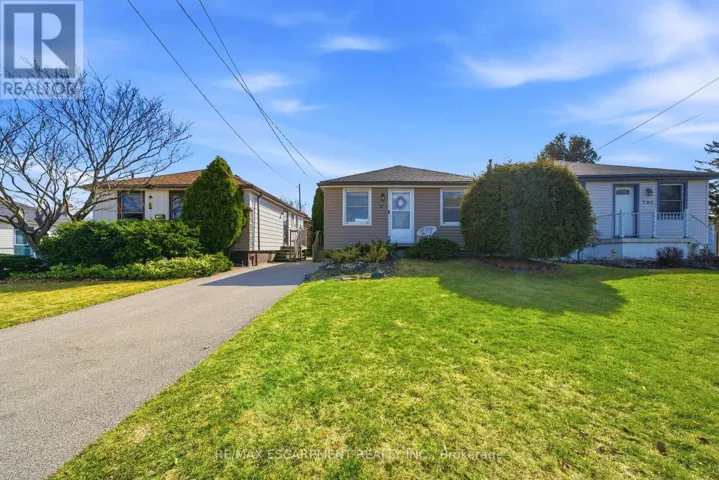 752 NINTH AVENUE, Hamilton (Hampton Heights), Ontario L8T2A6