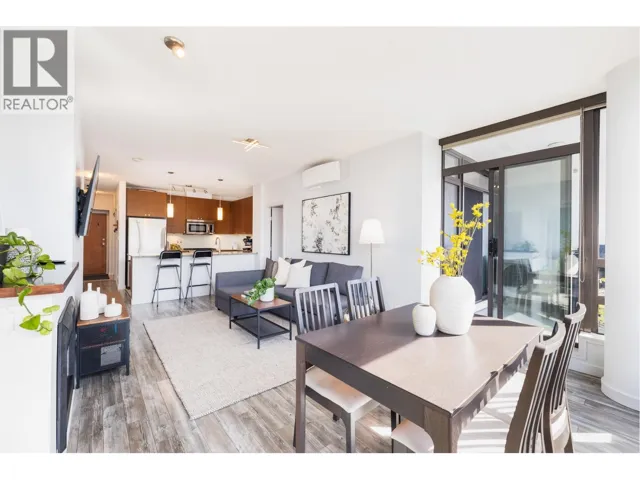 605 110 BREW STREET, Port Moody, British Columbia V3H0E4