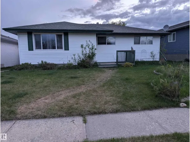 5524 47A ST, Whitecourt, Alberta T7S1A4