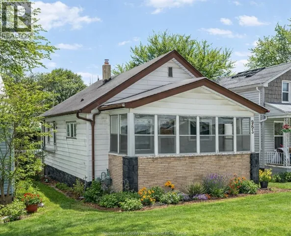 963 Josephine, Windsor, Ontario N9B2L4
