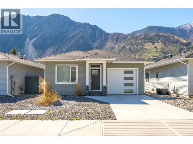 397 10th Avenue, Keremeos, British Columbia V0X1N3