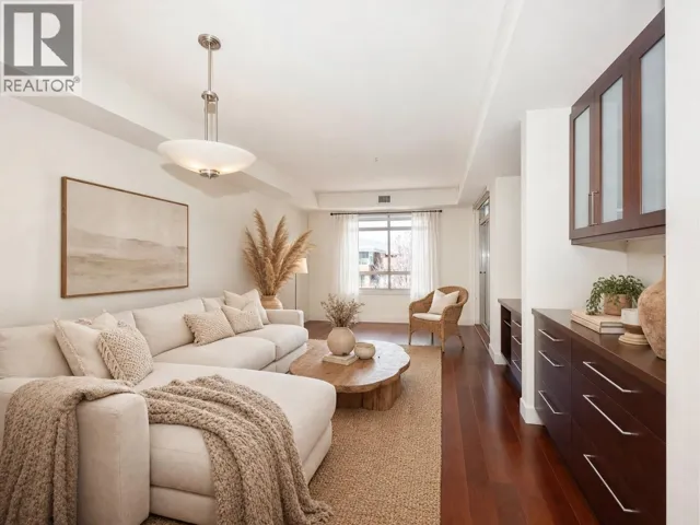 457 West Avenue Unit# 307, Kelowna, British Columbia V1Y4Z3