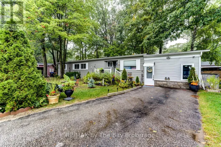 9 ALLEN DRIVE N, Wasaga Beach, Ontario L9Z1K5