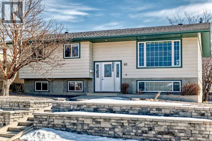 60 Huntham Road NE, Calgary, Alberta T2K4G1