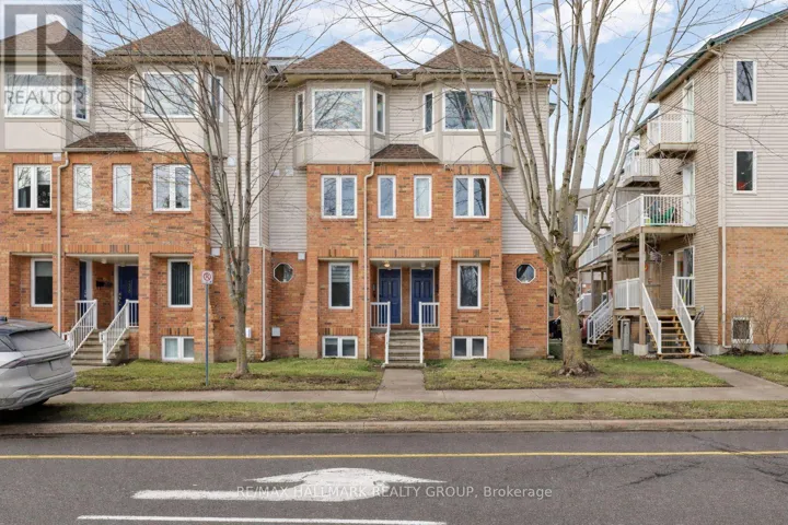 1344 GUTHRIE STREET, Ottawa, Ontario K2H1G8