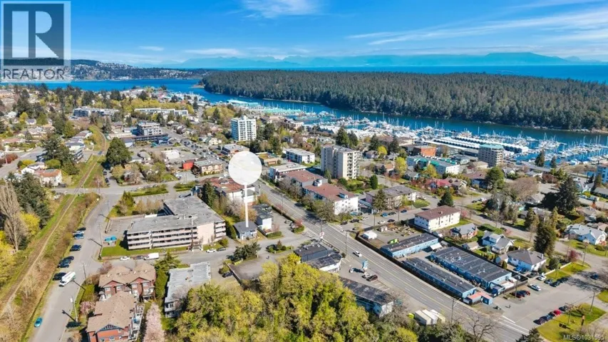 310 Mount Benson St, Nanaimo, British Columbia V9S1B6