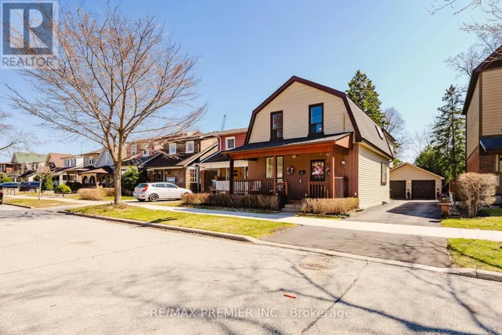 23 LIPPINCOTT STREET W, Toronto (Weston), Ontario M9N1B3