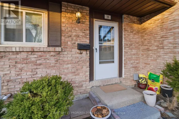 39 - 45 HANSEN ROAD N, Brampton (Queen Street Corridor), Ontario L6V3C5