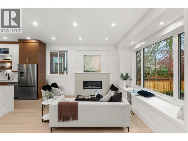 1 1822 E 14TH AVENUE, Vancouver, British Columbia V5N2E2
