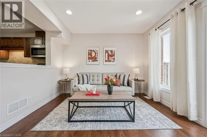 93 WASHBURN Drive, Guelph, Ontario N1E0B3