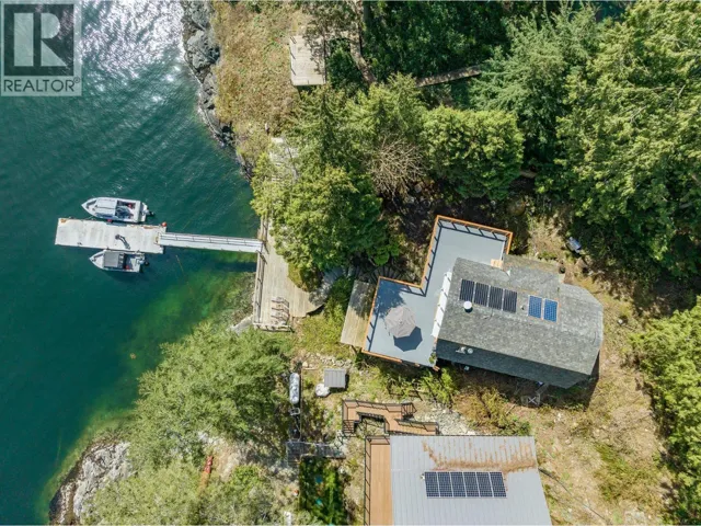 2937 PANORAMA DRIVE, North Vancouver, British Columbia V7G2A4